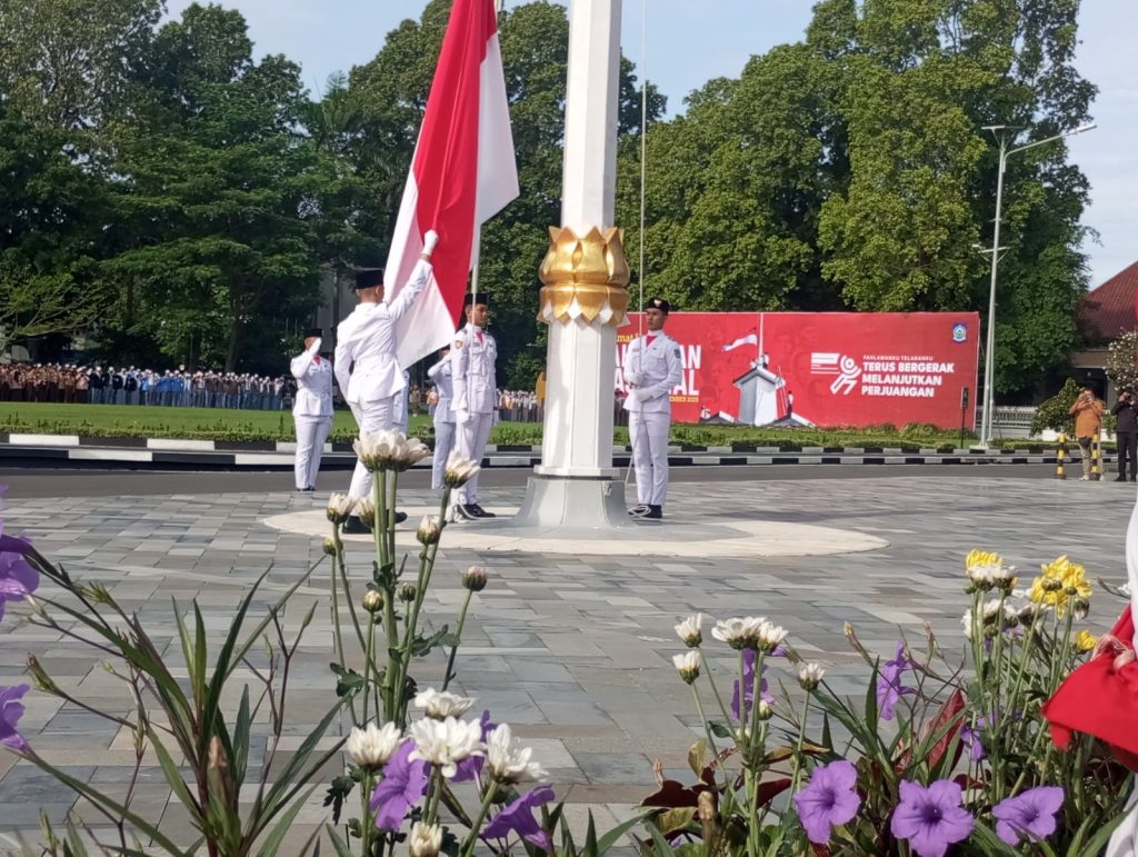 Upacara Hari Pahlawan Nasional 2025: “Pahlawanku Teladanku, Terus Bergerak Melanjutkan Perjuangan